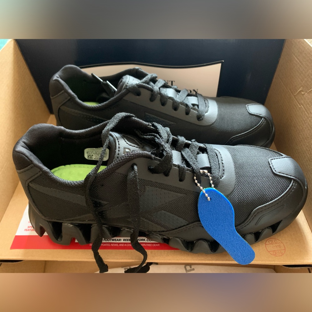 Men’s Zig Pulse Work Composite Toe Shoes Reebok Brand New Men’s 6.5